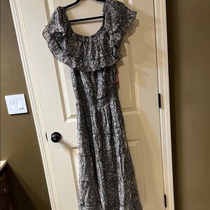 Vince Camuto Black and White Ruffle Maxi Dress NWT